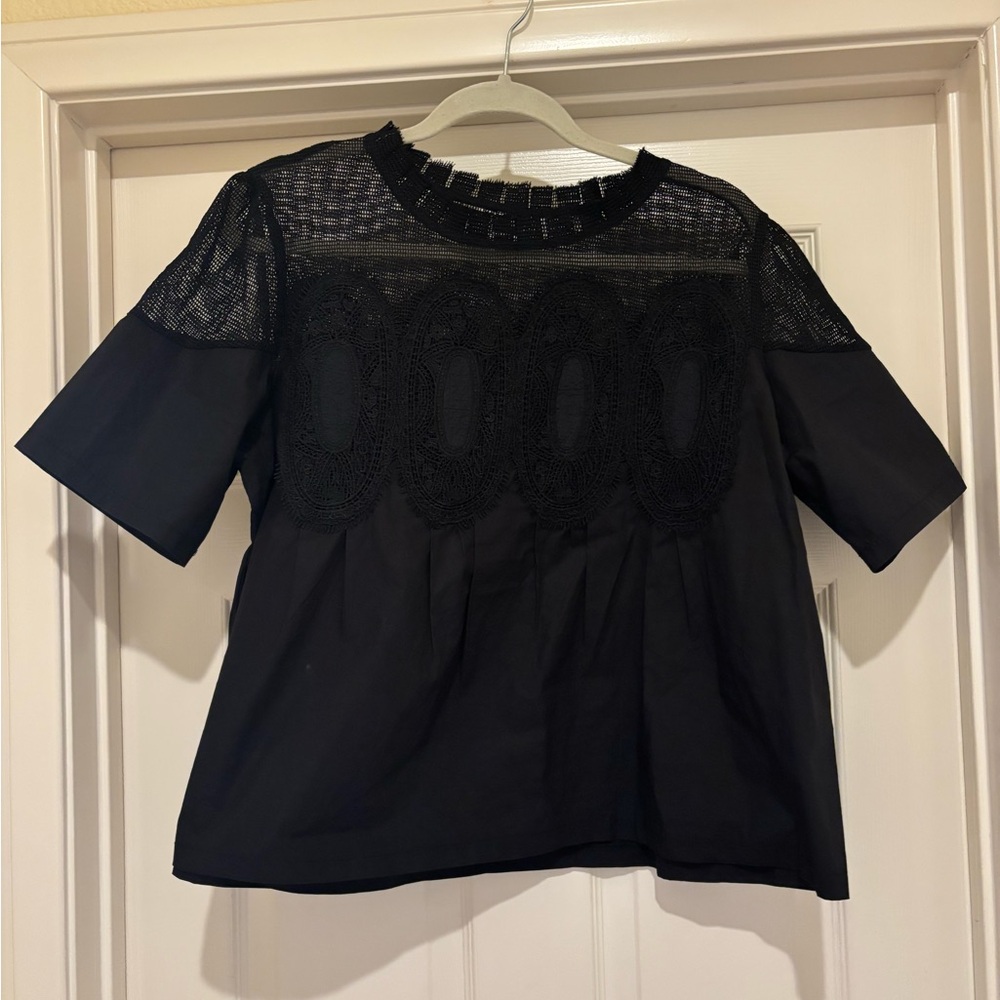 Black Lace Yoke Short Sleeve Women's Top
